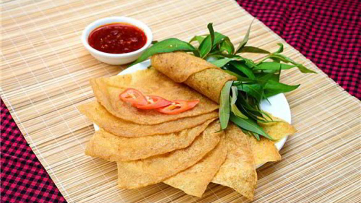 banh-trang-cha-ca-quy-nhon-4_512af