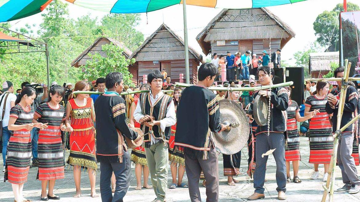 le-hoi-cau-mua-cua-nguoi-jrai-gia-lai_f46d6