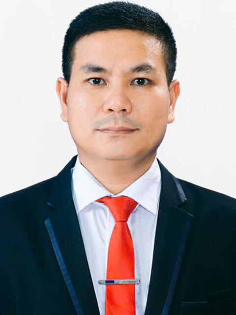 NGUYỄN HOÀI NGUYÊN