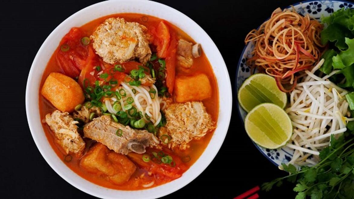hoc-cach-nau-bun-rieu-cua_ba611