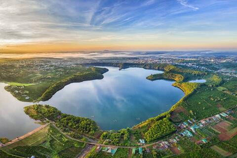 Admire Gia Lai's scenic spots from above